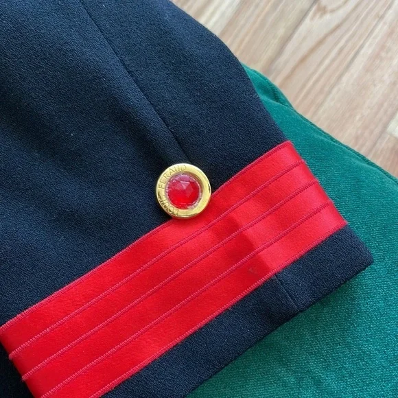 Louis Feraud Black Red Striped Wool Blend Jewel Button Evening Jacket EUC Sz 10